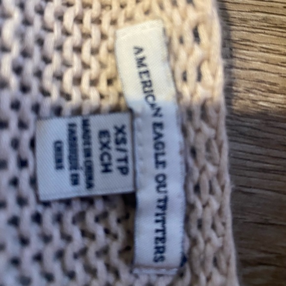 Womens size small American Eagle sweater - Picture 2 of 4